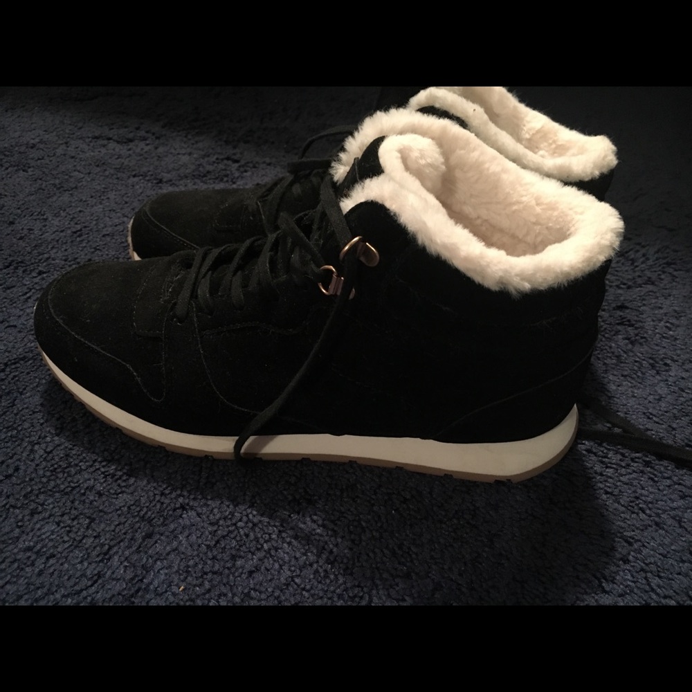 Pull&Bear Warm Street Sneakers (ASOS)